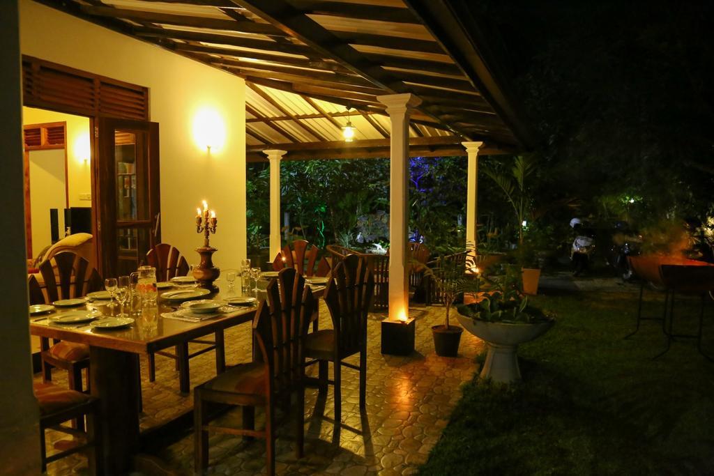 Villa Green Cottage Хиккадува Экстерьер фото